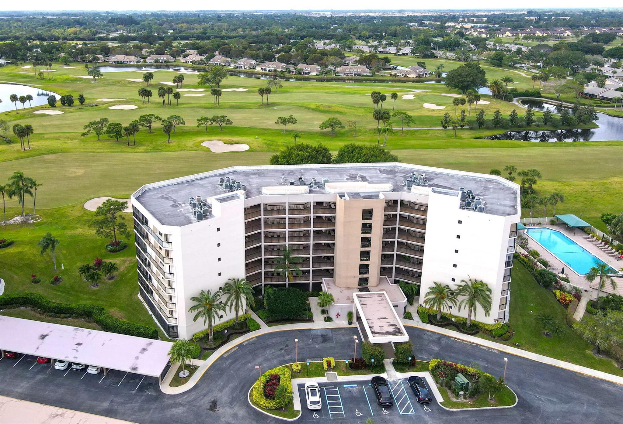 FOUNTAINS SOUTH CONDO 3B - Residential