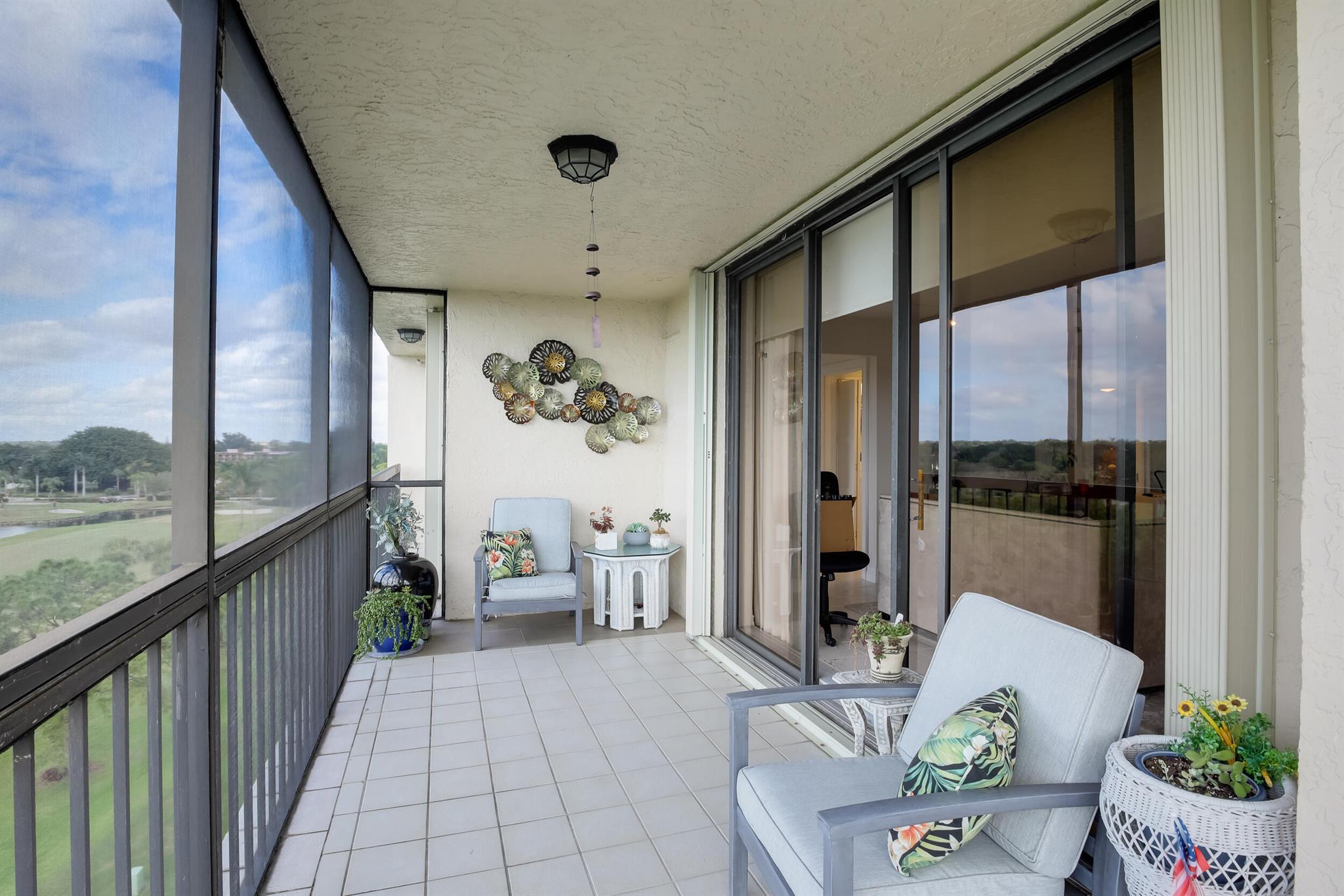 FOUNTAINS SOUTH CONDO 3B - Residential