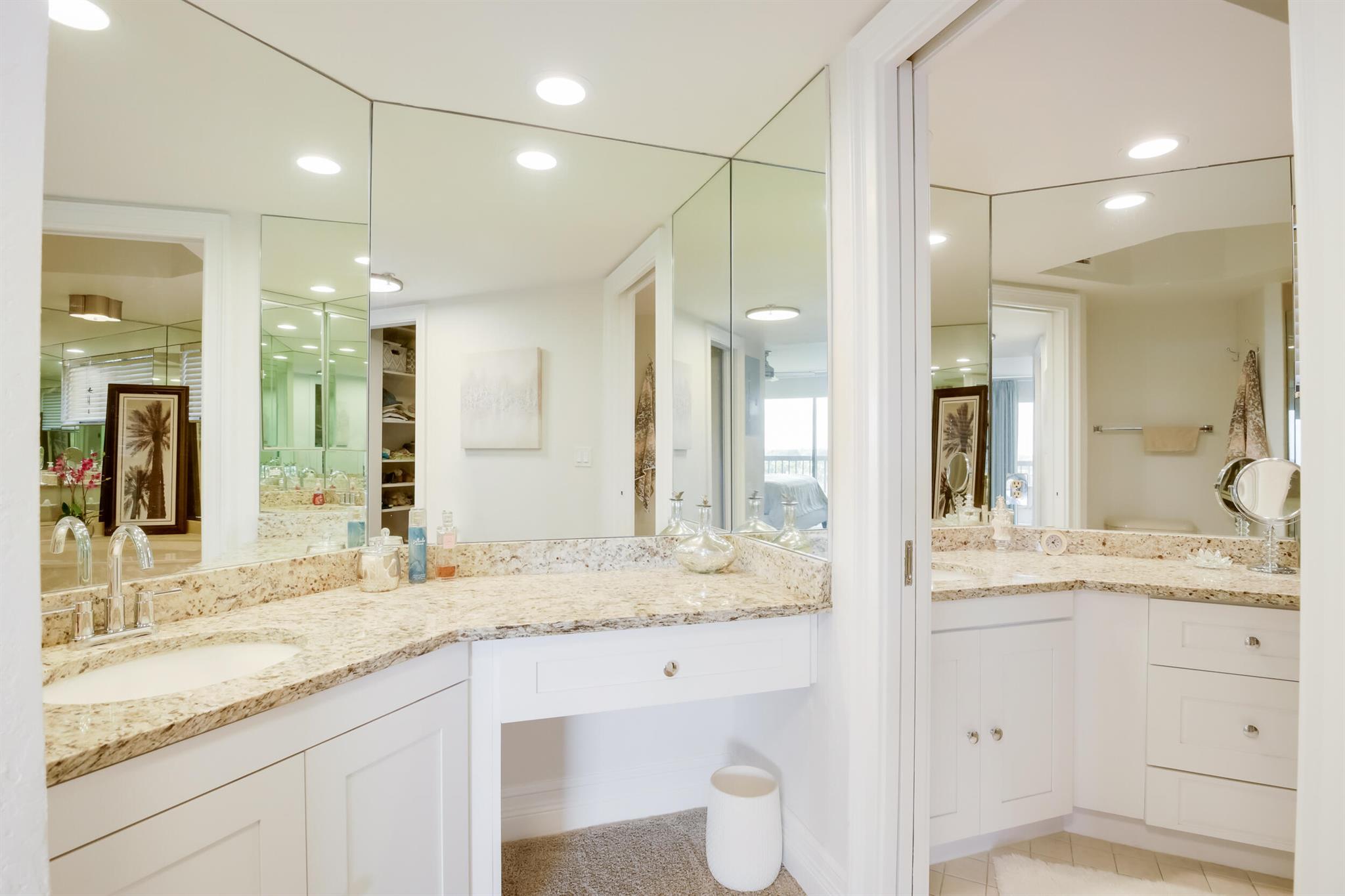 FOUNTAINS SOUTH CONDO 3B - Residential