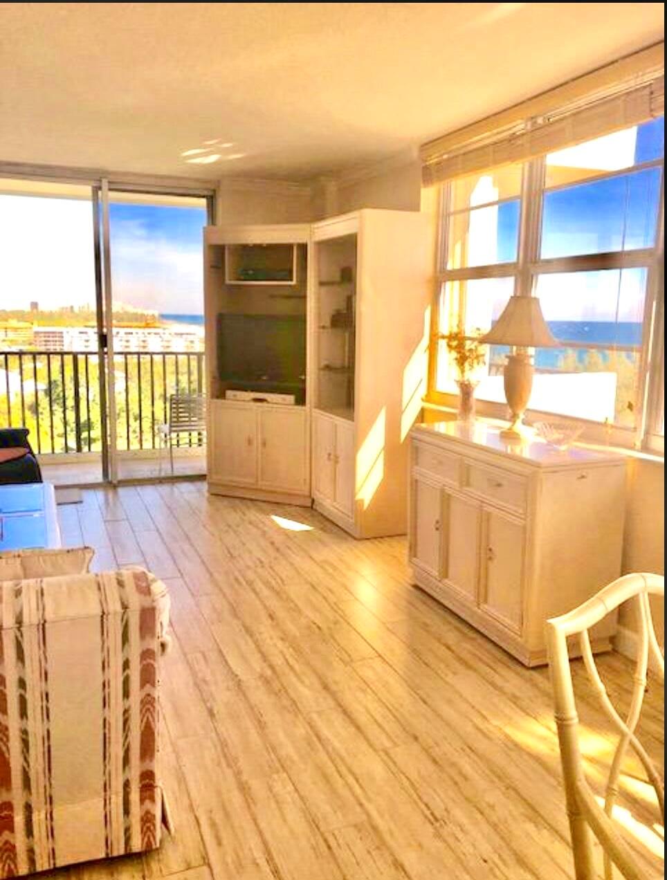 BOCA TOWERS CONDO PORTION - Residential Lease