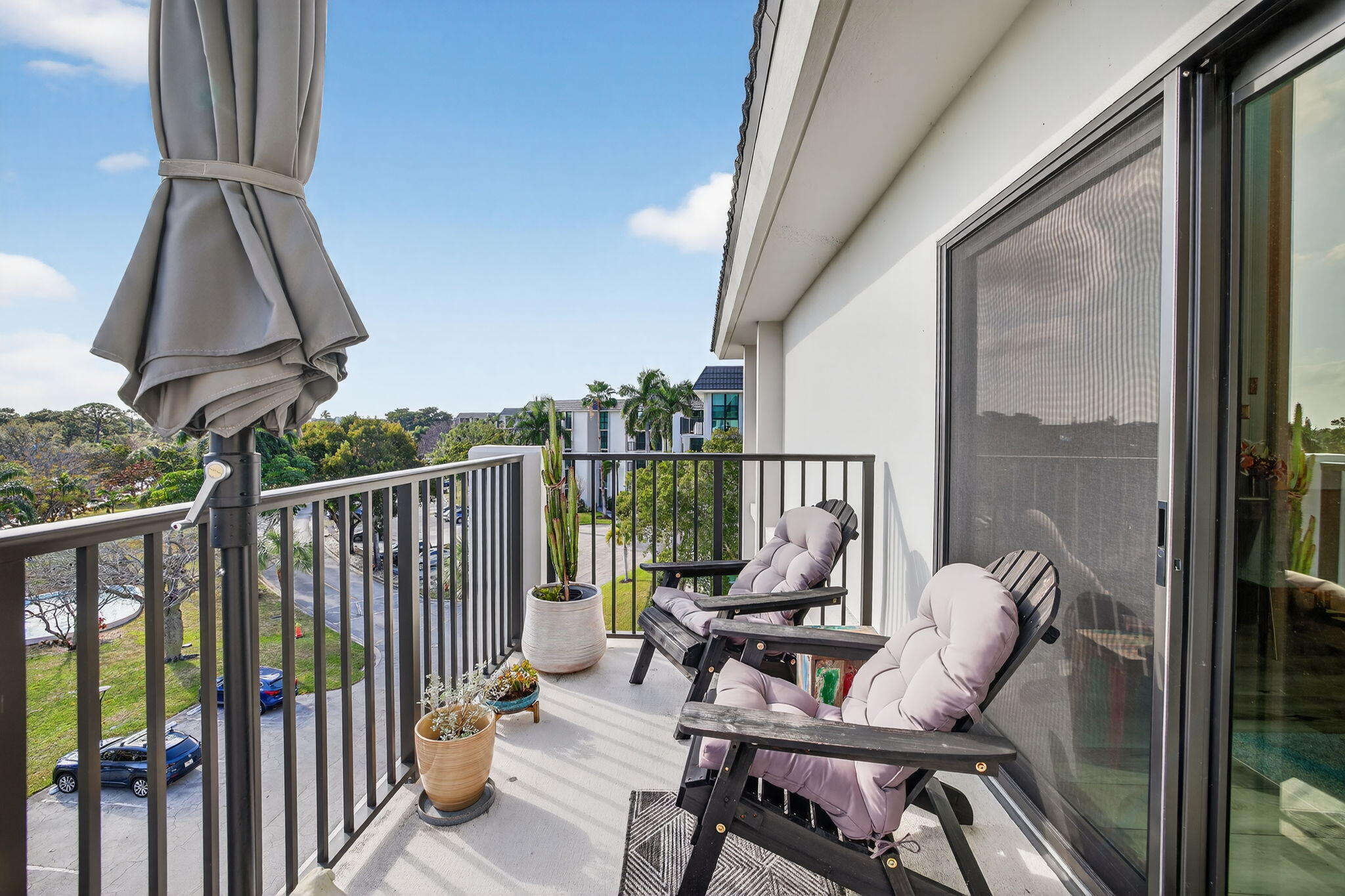 RIVER REACH CONDOMINIUM II - Residential