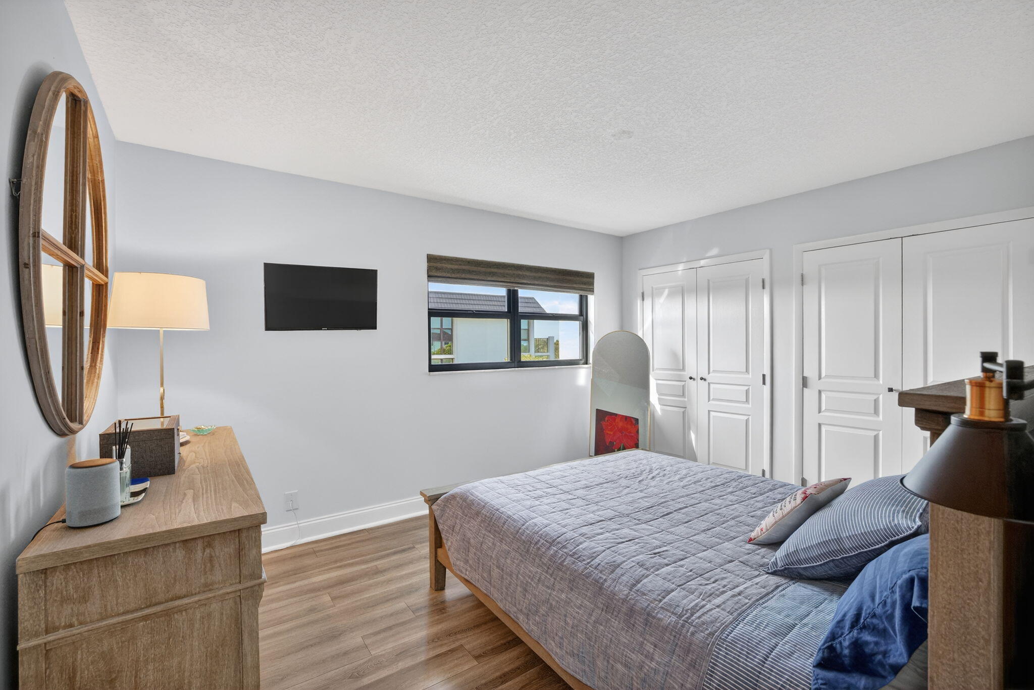 RIVER REACH CONDOMINIUM II - Residential