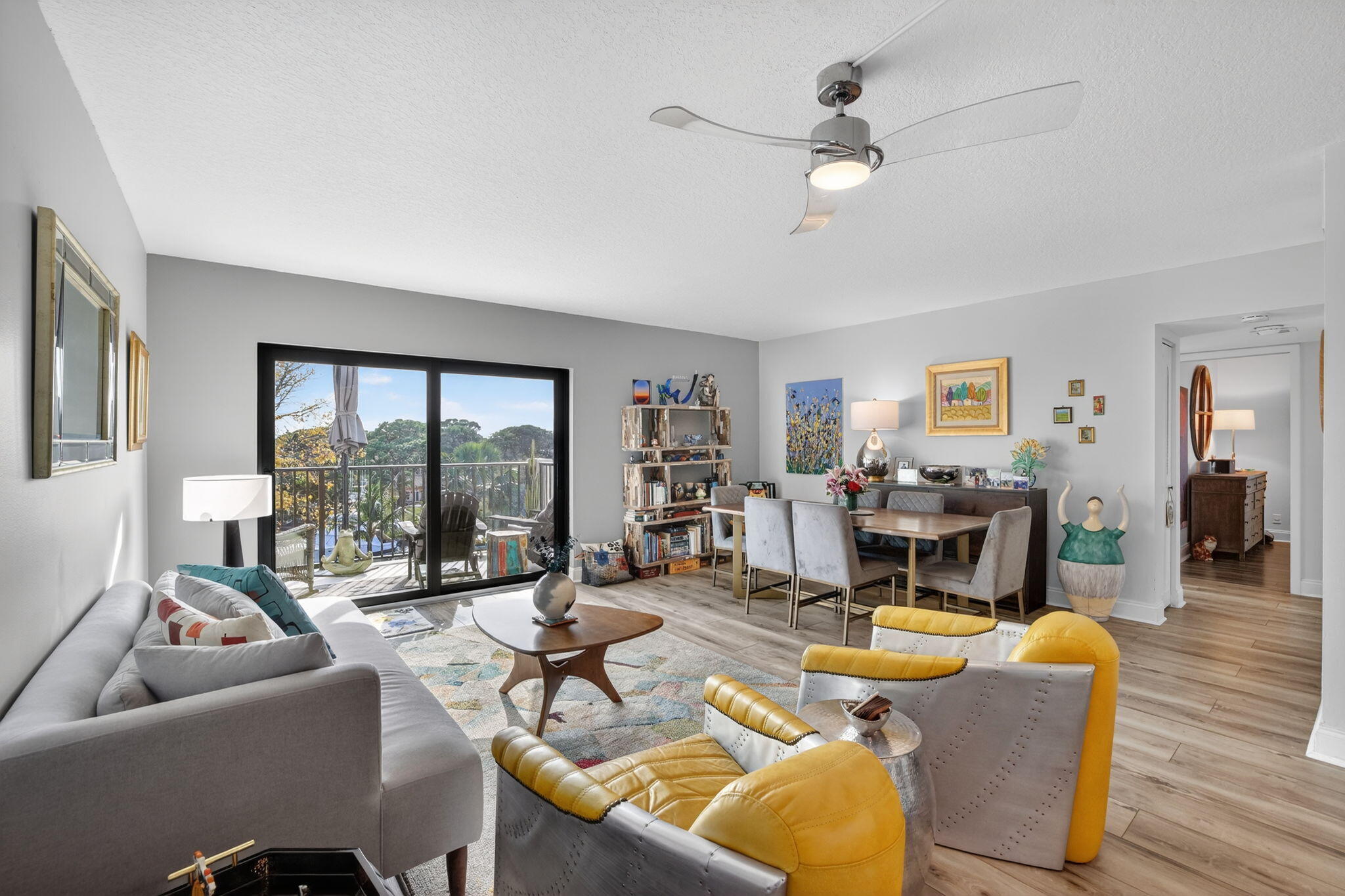 RIVER REACH CONDOMINIUM II - Residential