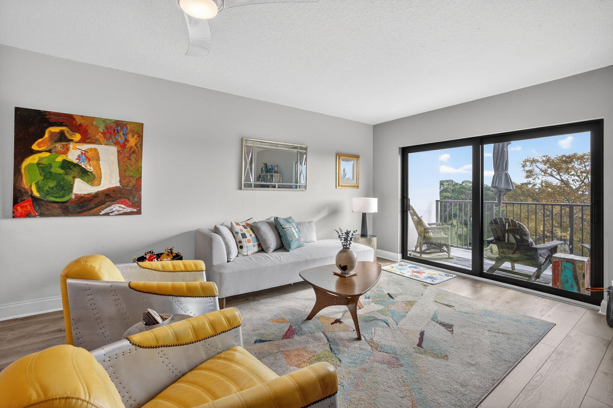 RIVER REACH CONDOMINIUM II - Residential