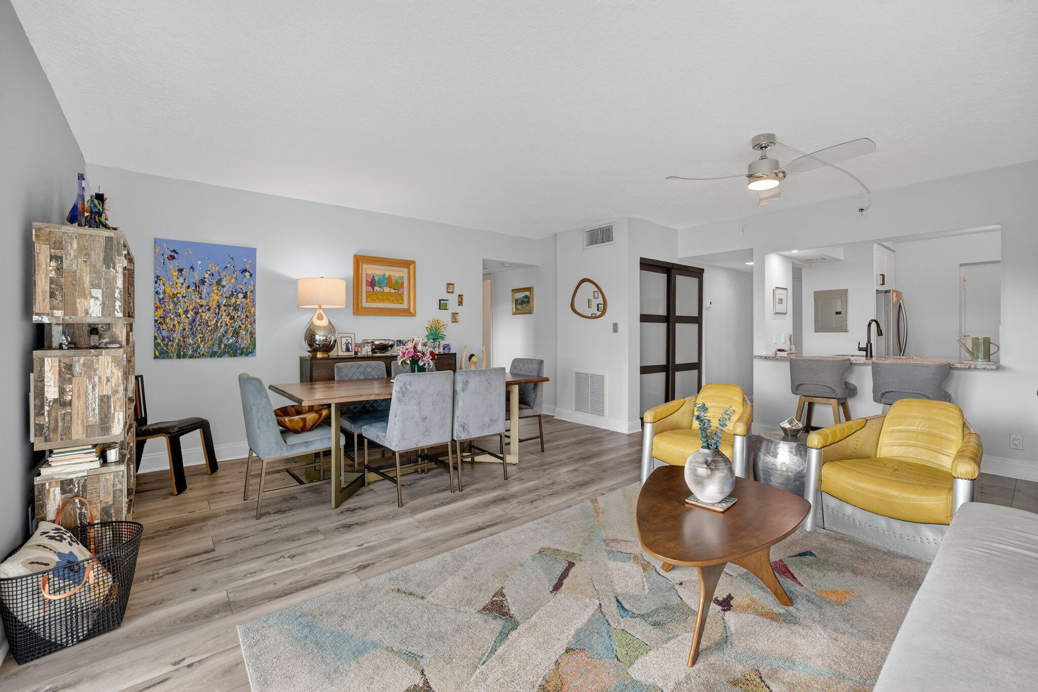 RIVER REACH CONDOMINIUM II - Residential