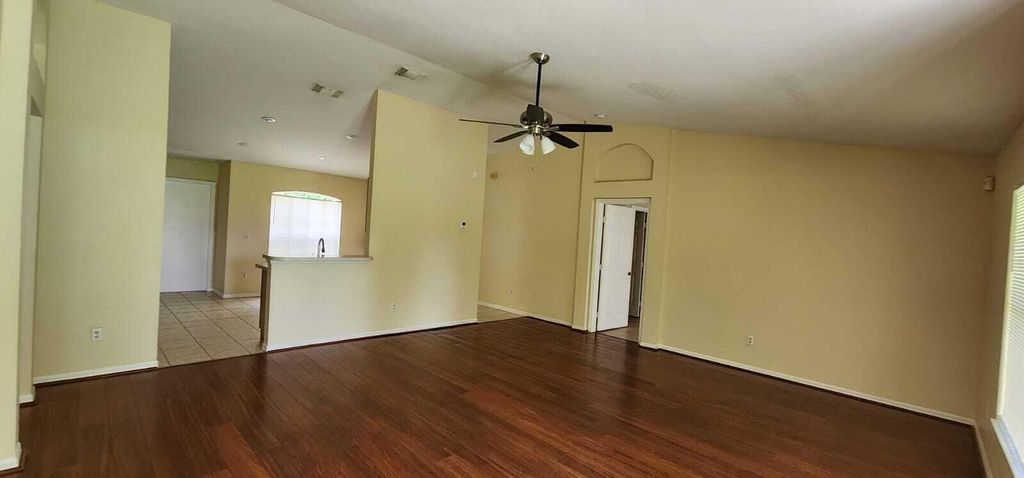 Photo of 6122 NW E Deville Circle, Port Saint Lucie, FL 34986 (MLS # R11152752)