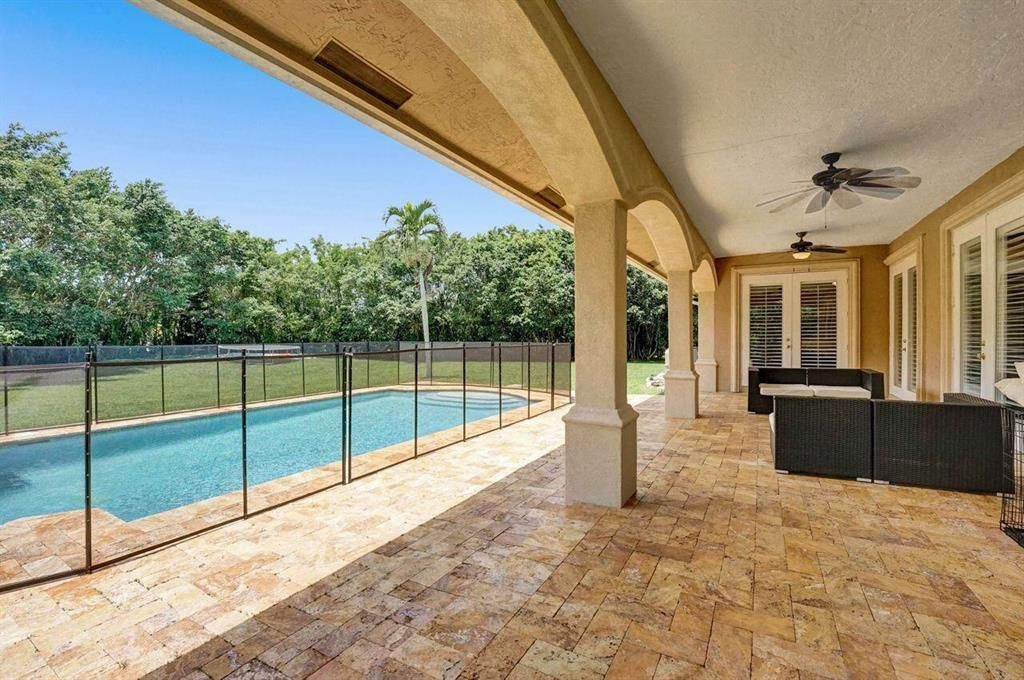 Photo of 7436 167 Court N, Palm Beach Gardens, FL 33418 (MLS # R10734847)