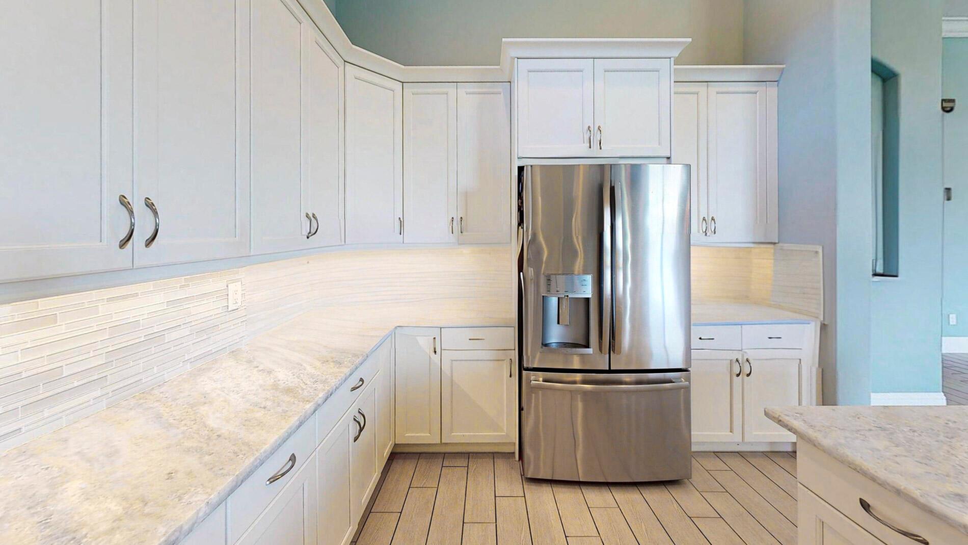 THE LAKE SAPPHIRE SUBDIVI - Residential