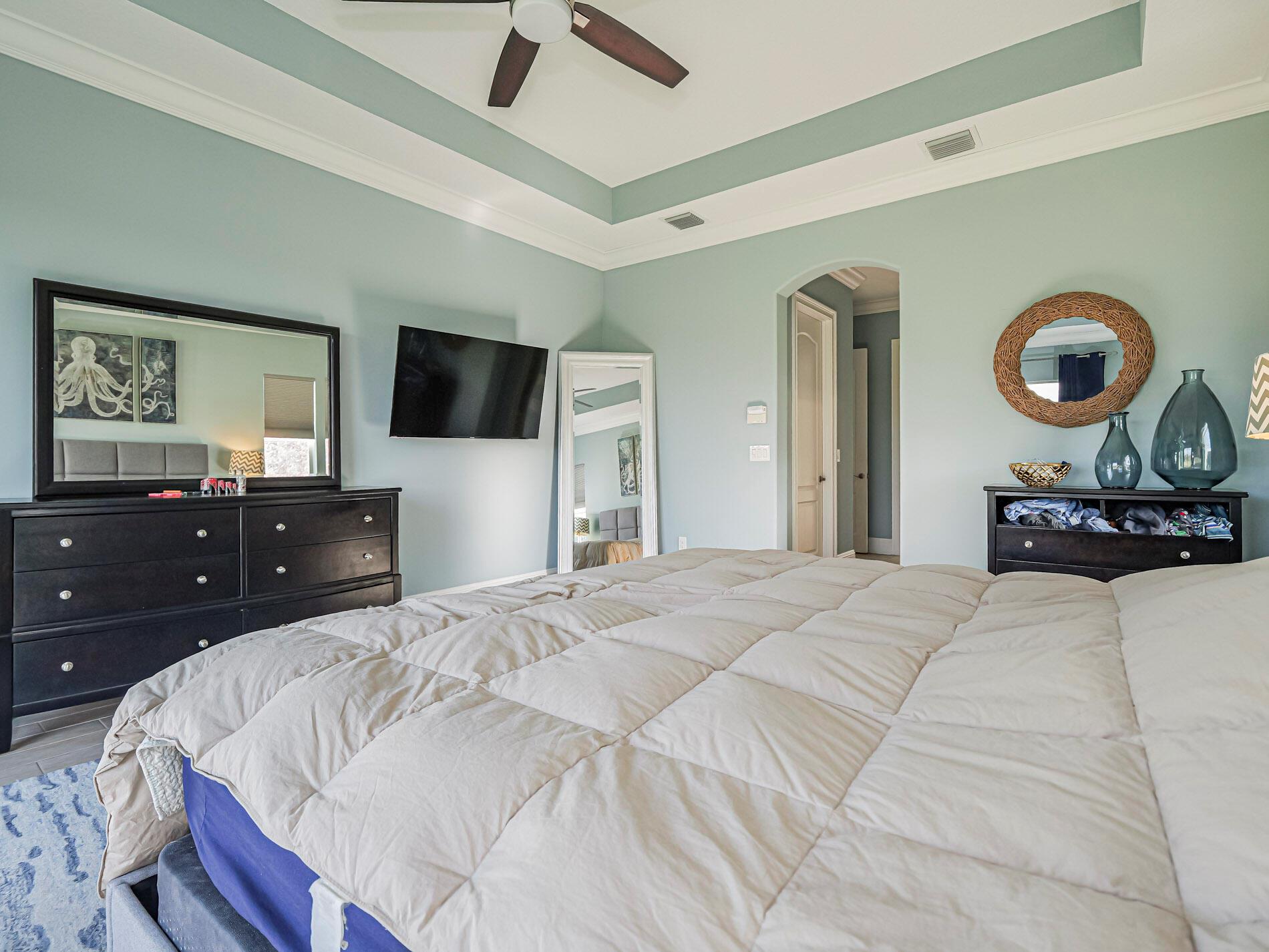 THE LAKE SAPPHIRE SUBDIVI - Residential