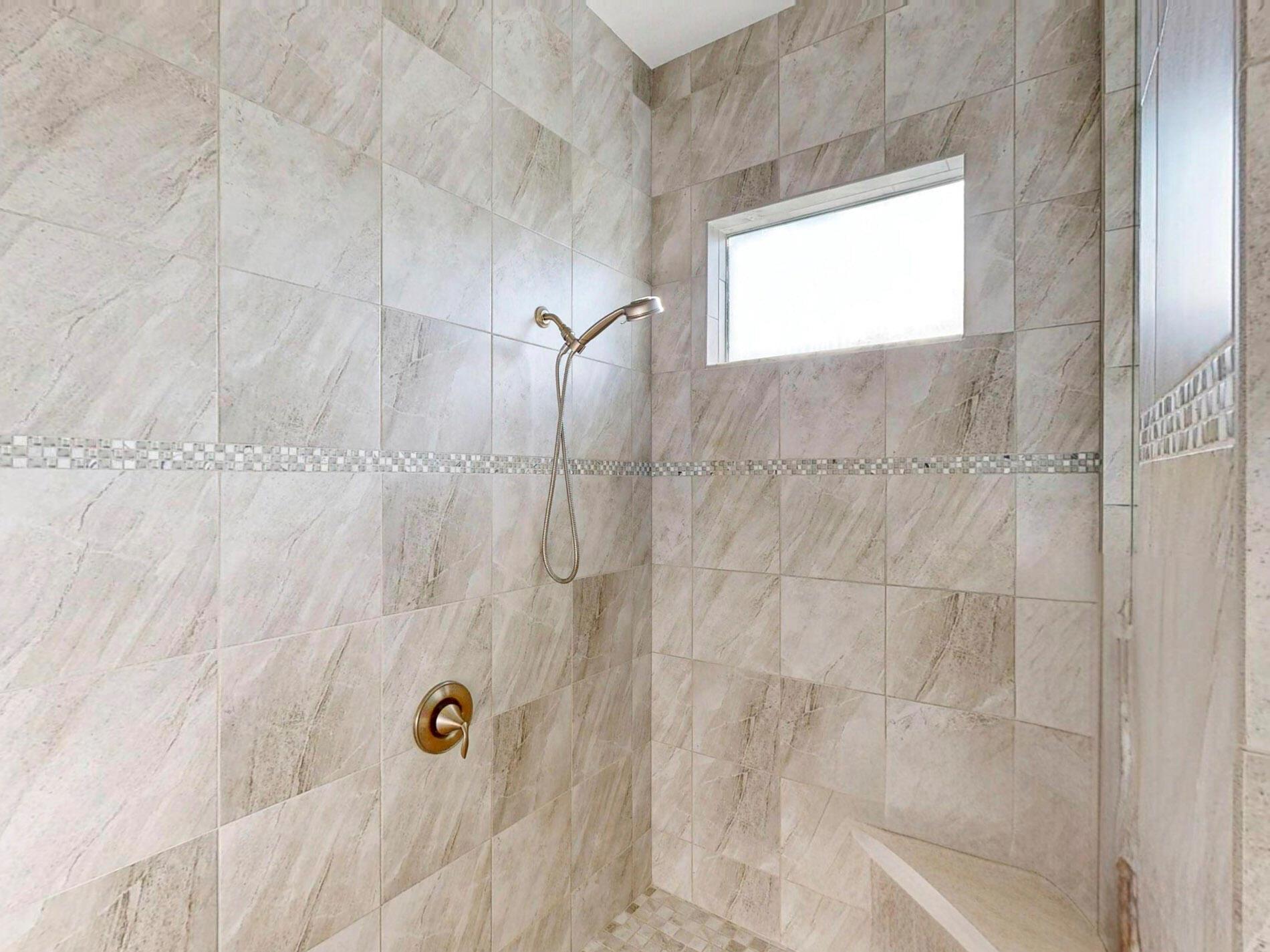 THE LAKE SAPPHIRE SUBDIVI - Residential