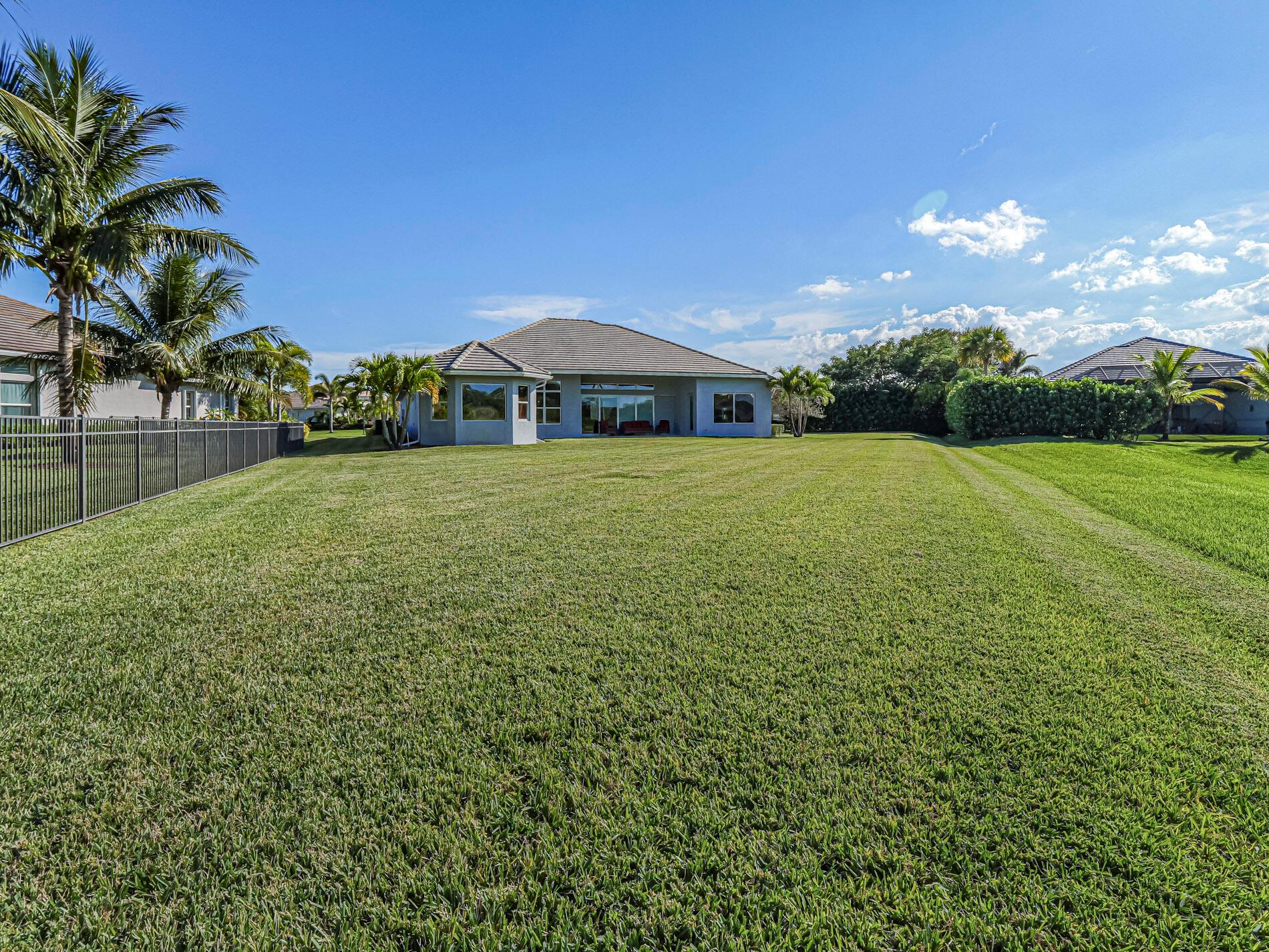 THE LAKE SAPPHIRE SUBDIVI - Residential