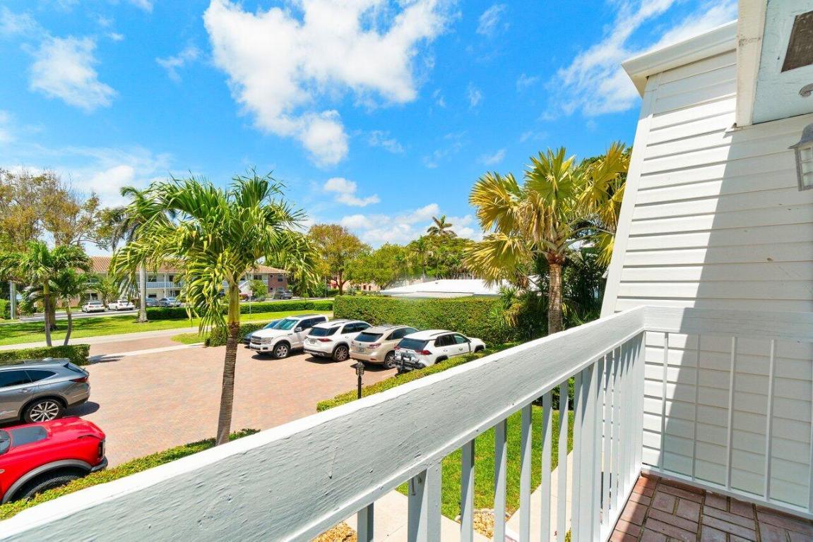 PARKSIDE CONDO - Residential Lease