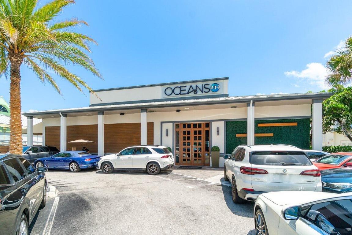 PARKSIDE CONDO - Residential Lease