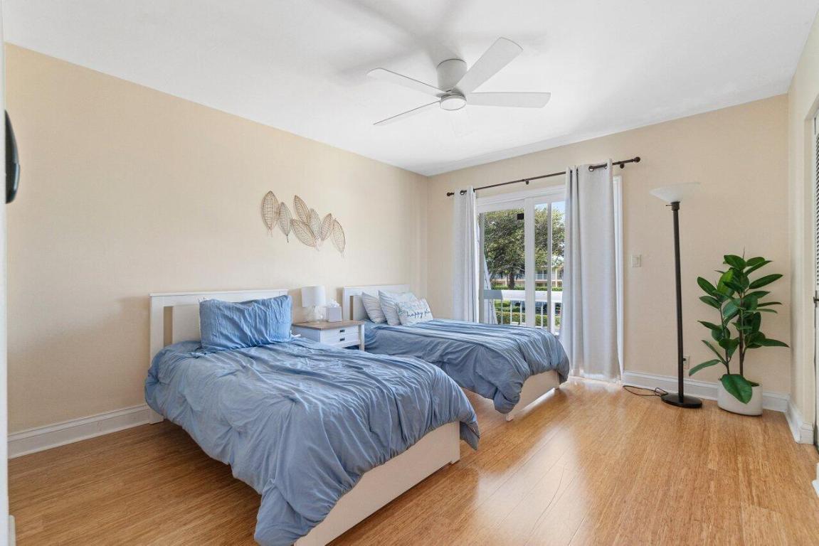 PARKSIDE CONDO - Residential Lease