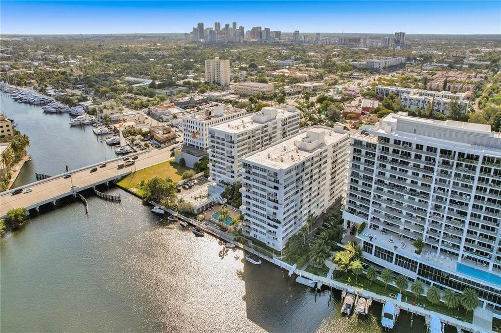 Photo of 1170 N Federal Highway #311, Fort Lauderdale, FL 33304 (MLS # F10552294)