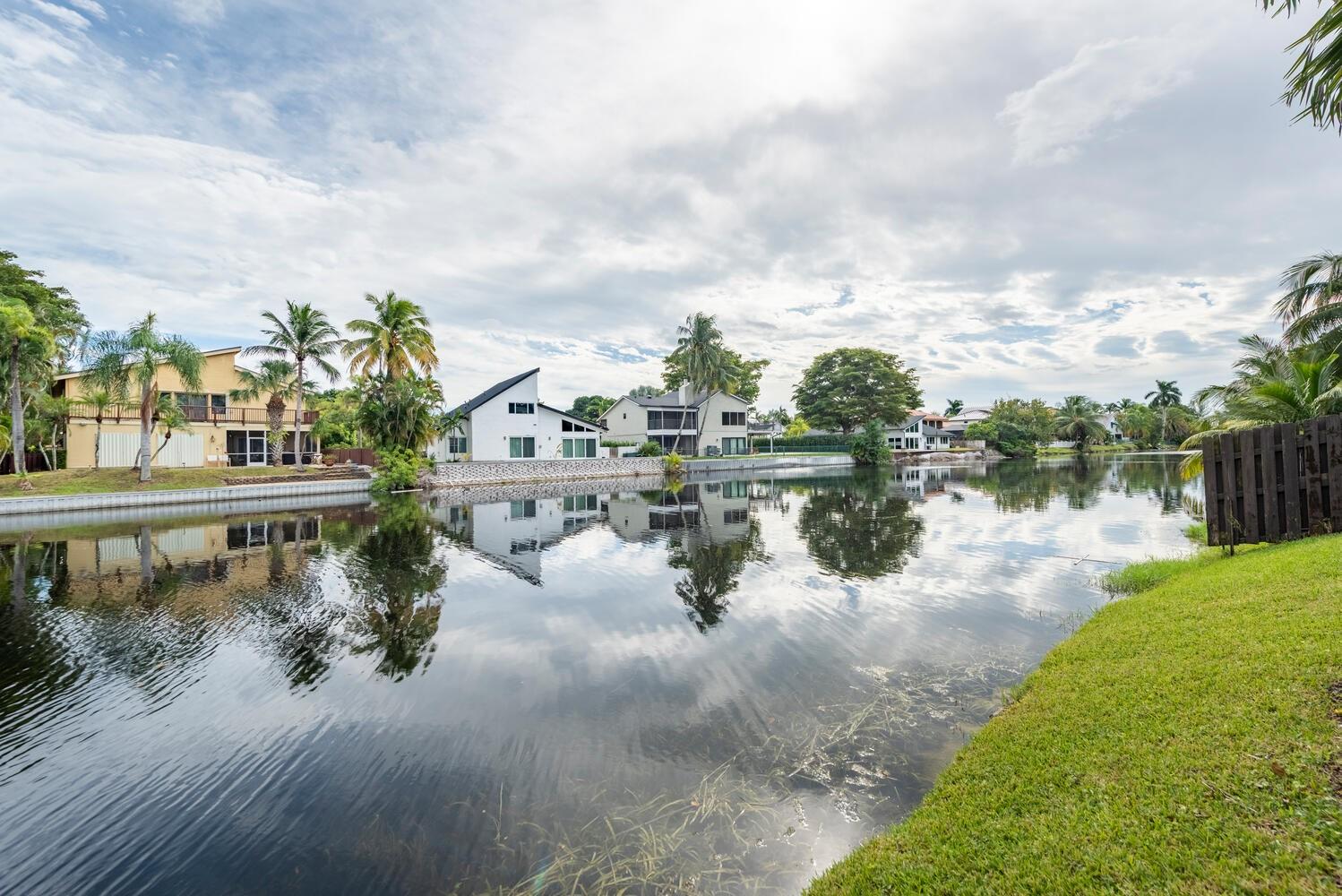 Pebble Creek At Jacaranda - Residential