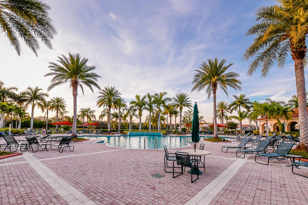 CASCADES AT ST LUCIE WEST - Residential Lease