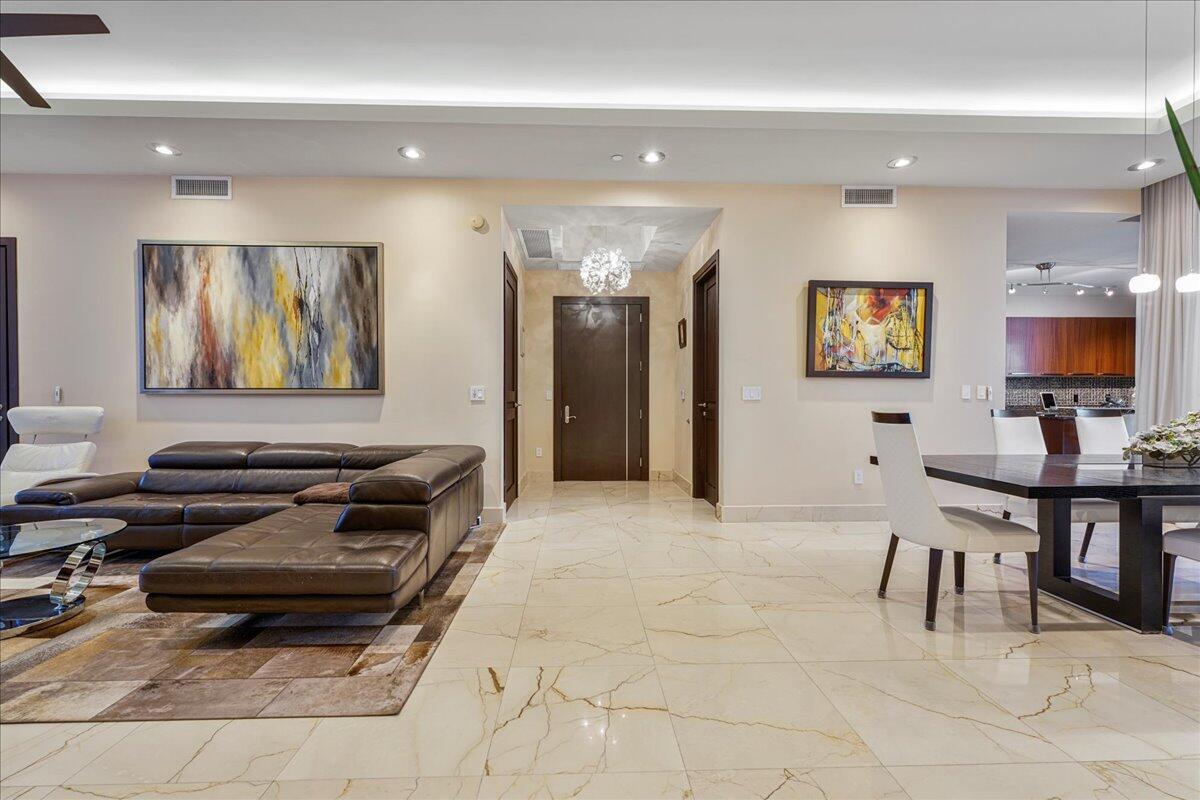 TDR TOWER II CONDO - Residential Lease