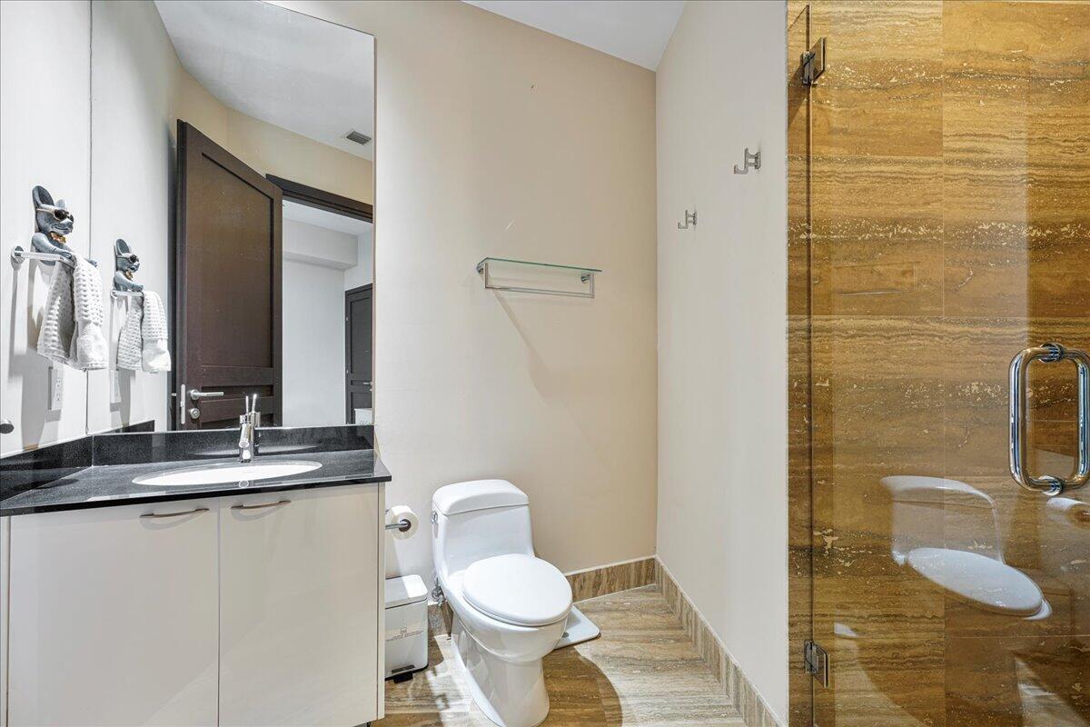 TDR TOWER II CONDO - Residential Lease