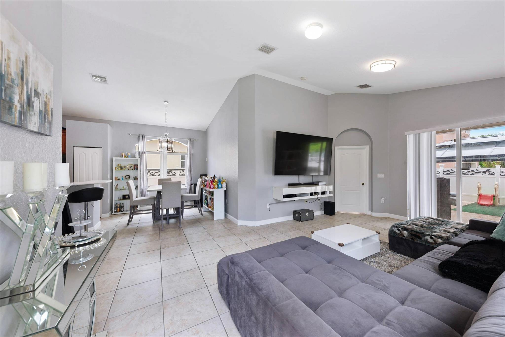 Portofino Palms - Residential