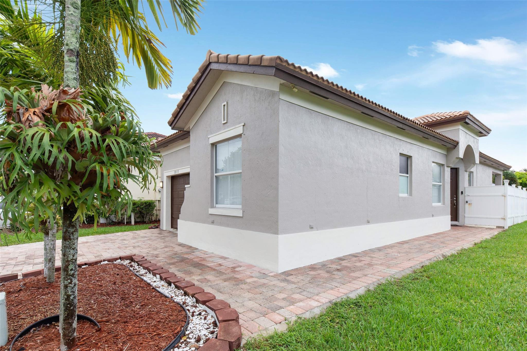 Portofino Palms - Residential