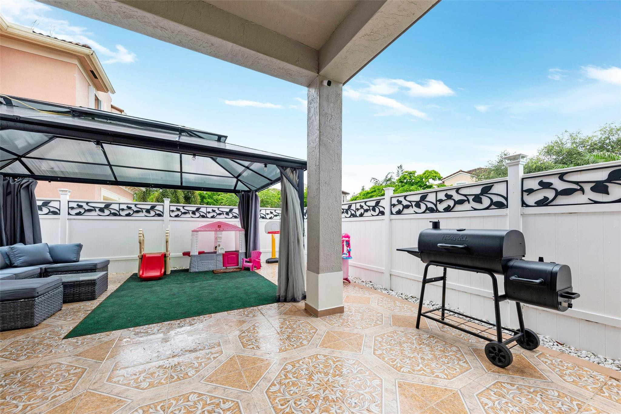 Portofino Palms - Residential