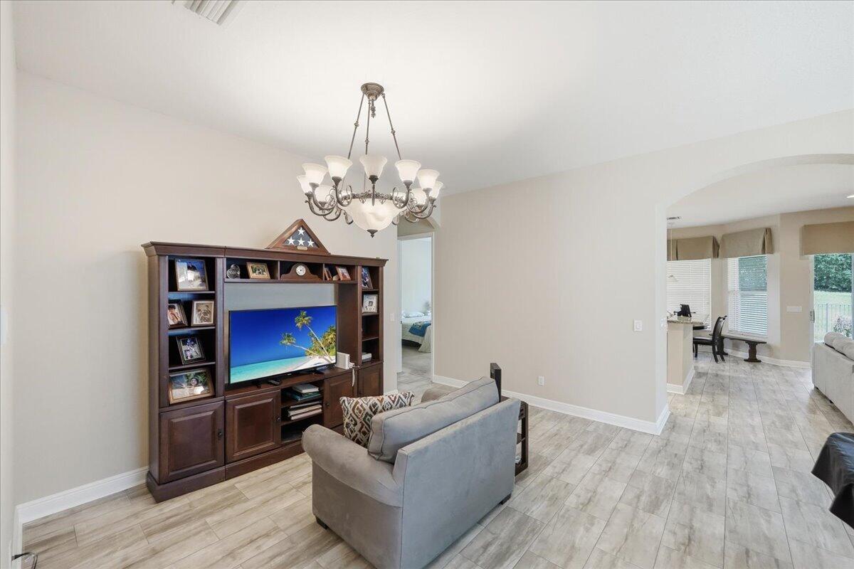 FALCON TRACE PLAT FIVE - Residential