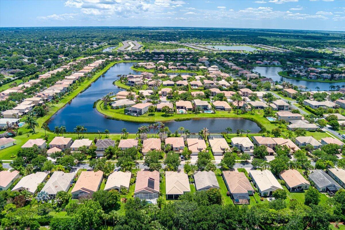 FALCON TRACE PLAT FIVE - Residential