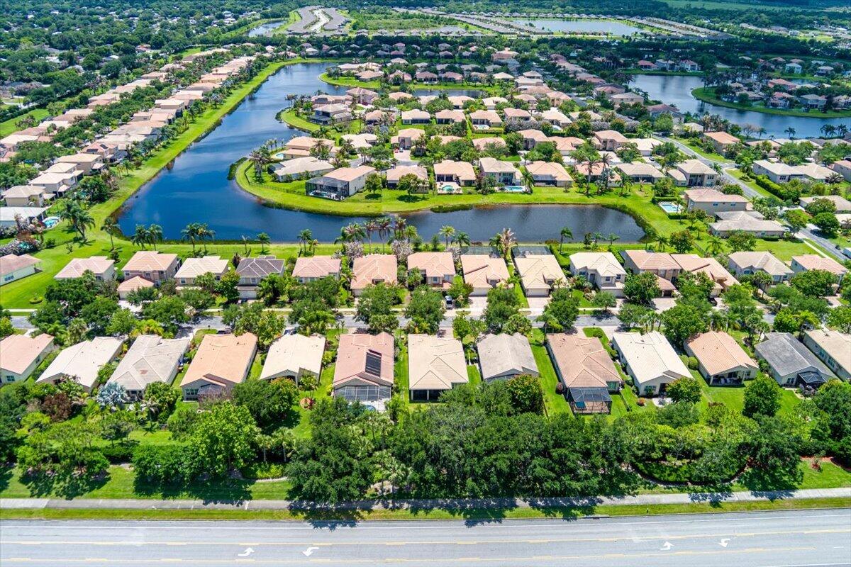 FALCON TRACE PLAT FIVE - Residential