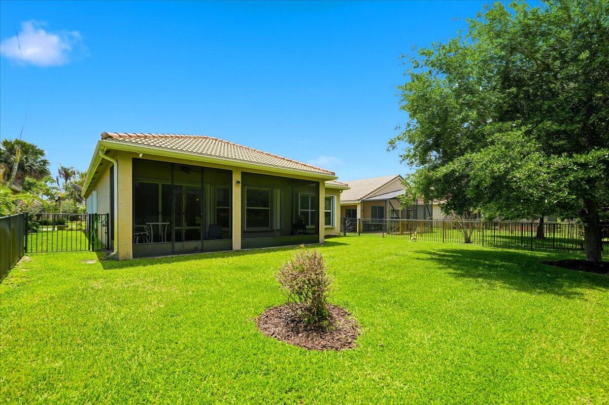 FALCON TRACE PLAT FIVE - Residential