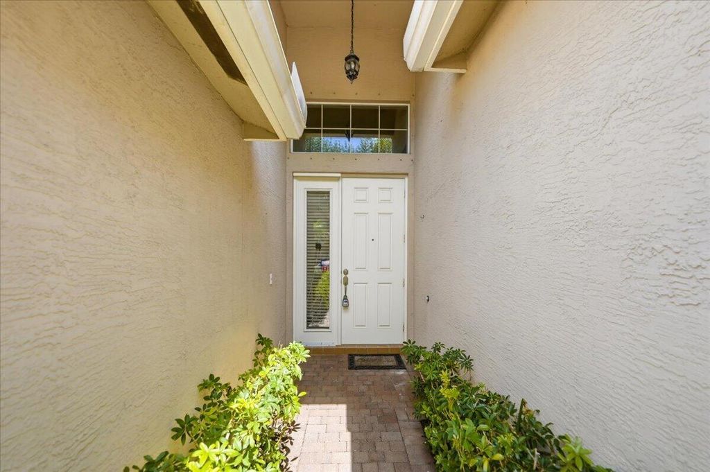 Photo of 1963 Grey Falcon Circle SW, Vero Beach, FL 32962 (MLS # B26022232)