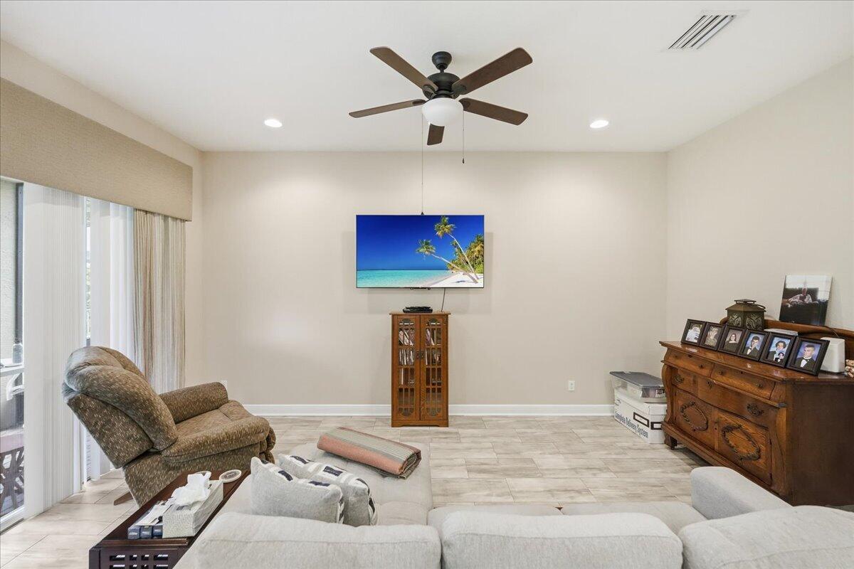 FALCON TRACE PLAT FIVE - Residential