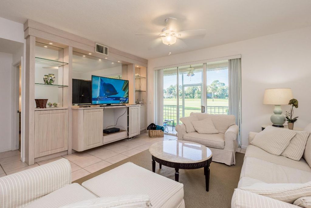 Photo of 501 Muirfield Court #501d, Jupiter, FL 33458 (MLS # R10965571)