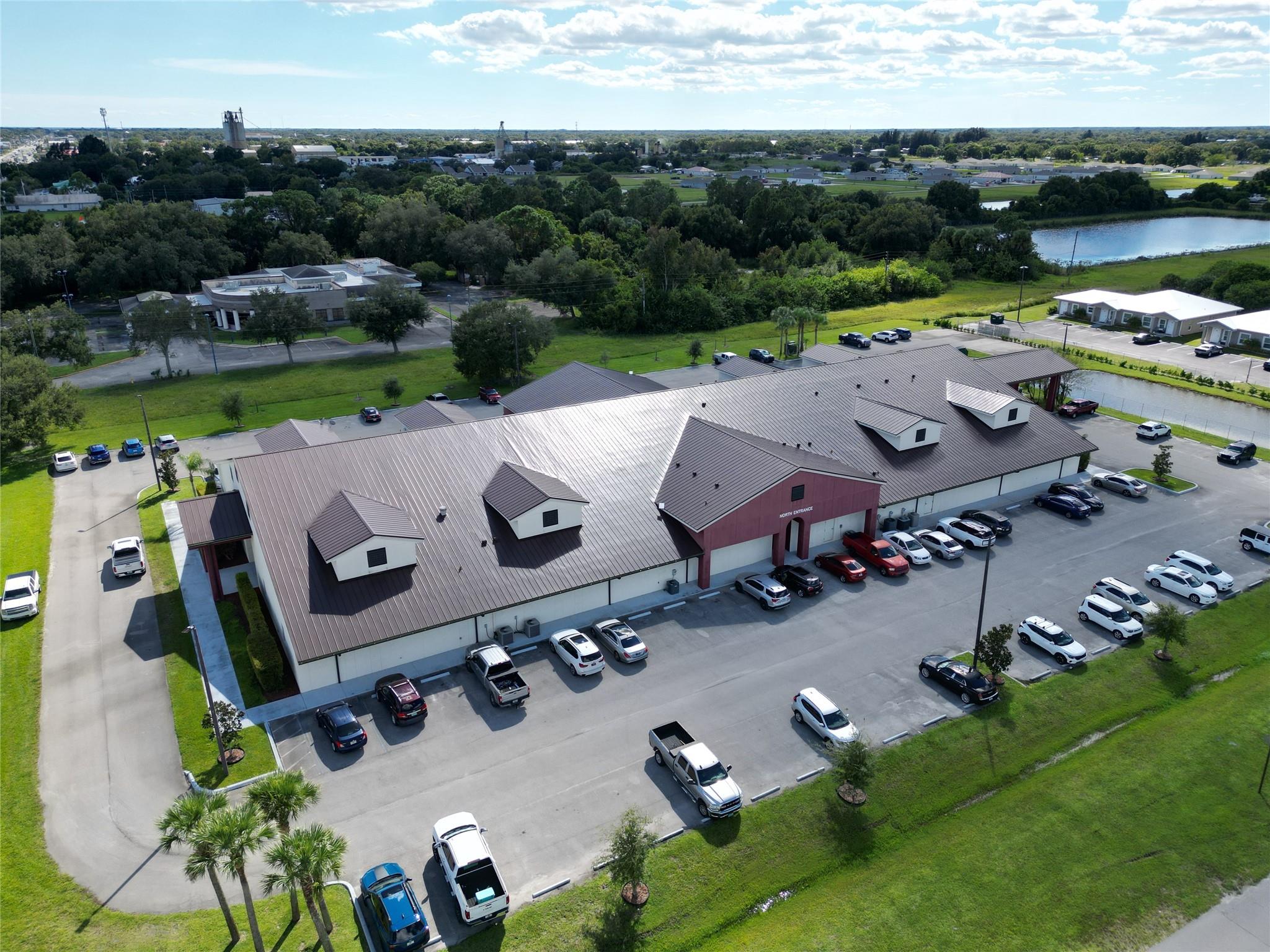 1713 US Highway 441 F