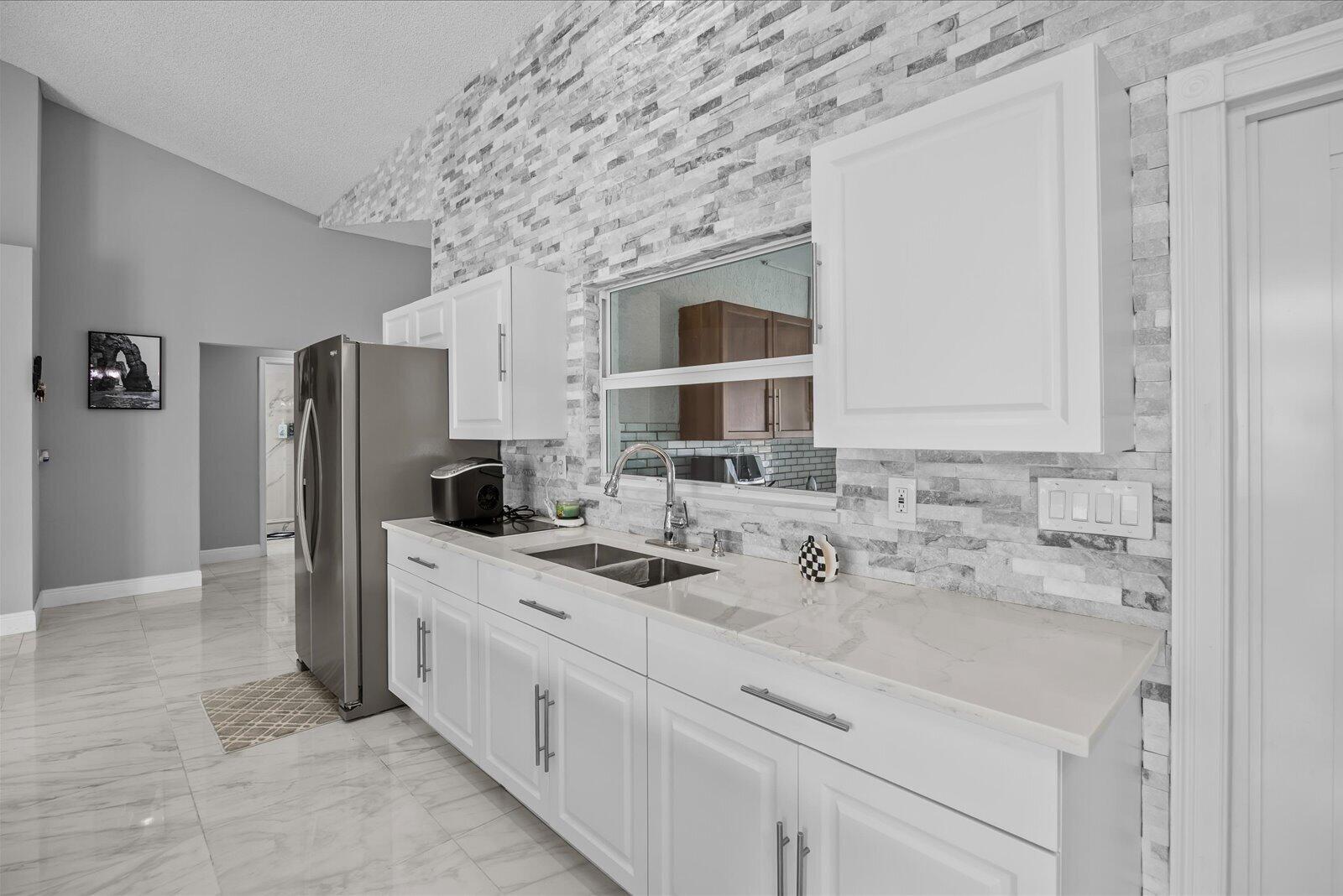 PORT ST LUCIE SECTION 25 - Residential