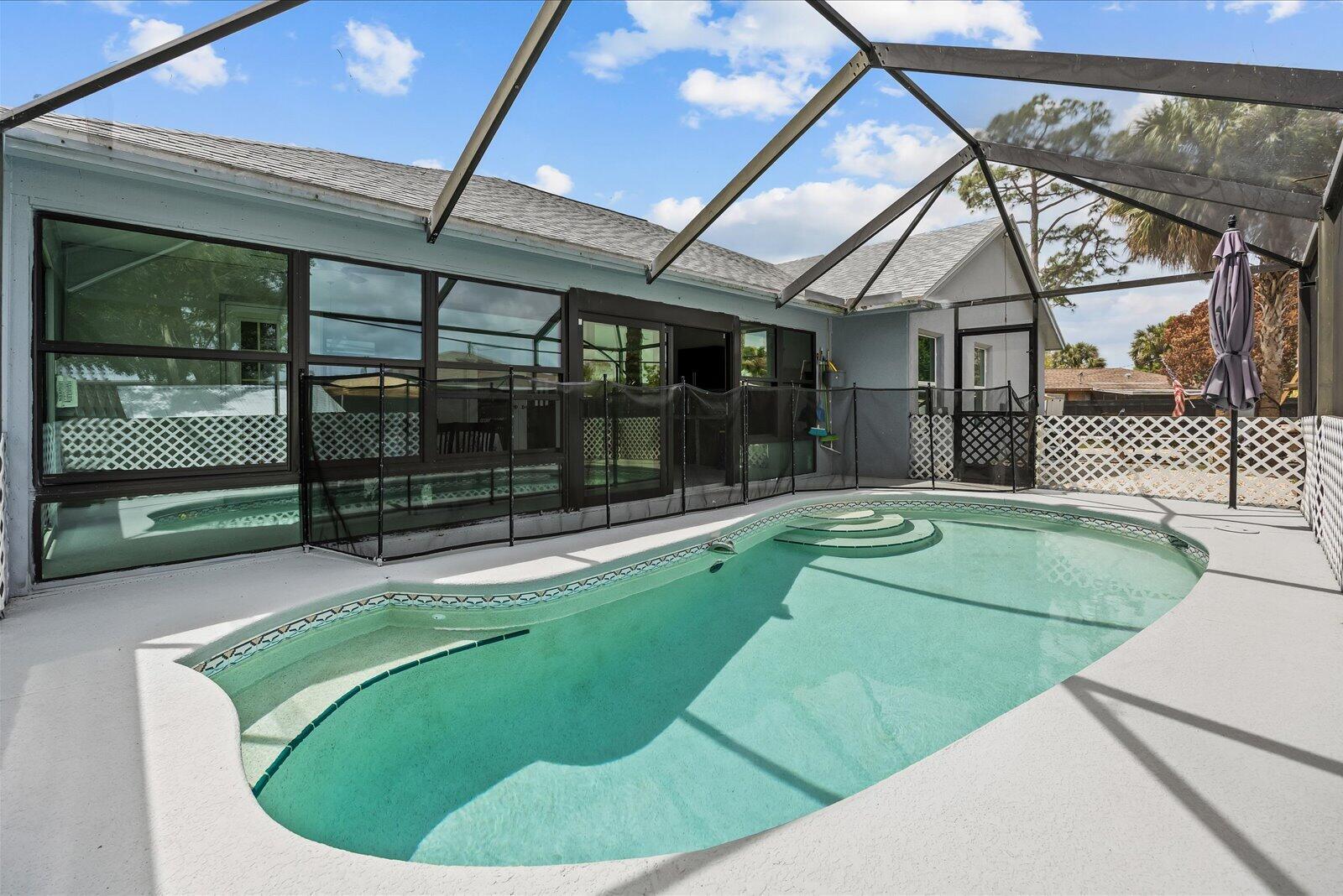 PORT ST LUCIE SECTION 25 - Residential