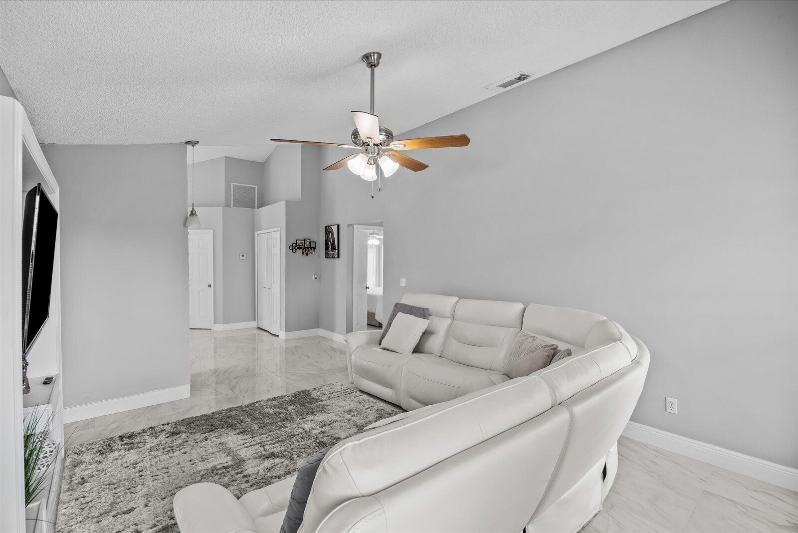 PORT ST LUCIE SECTION 25 - Residential