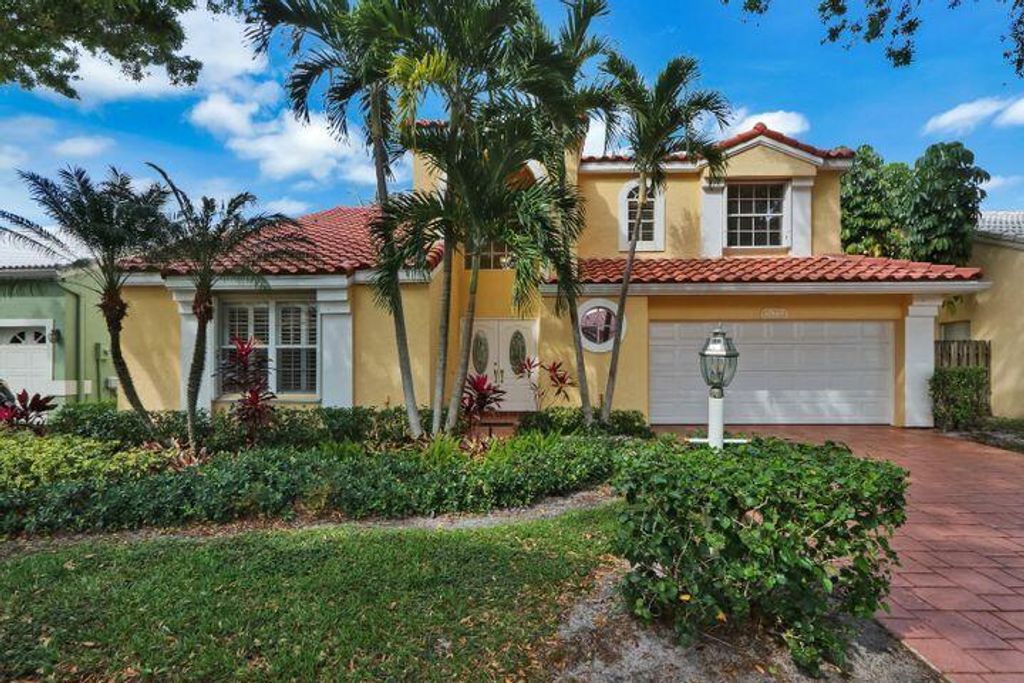Photo of 10149 Aspen Way, Palm Beach Gardens, FL 33410 (MLS # R10741490)