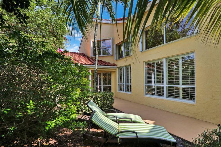 SIENA OAKS - Residential