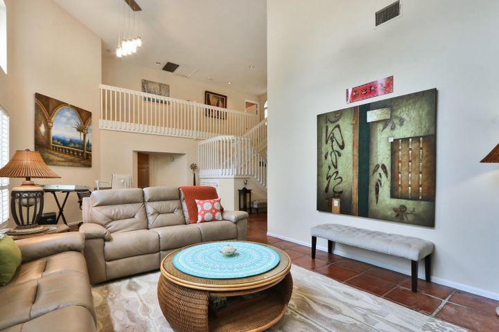 SIENA OAKS - Residential