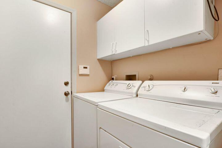 SIENA OAKS - Residential