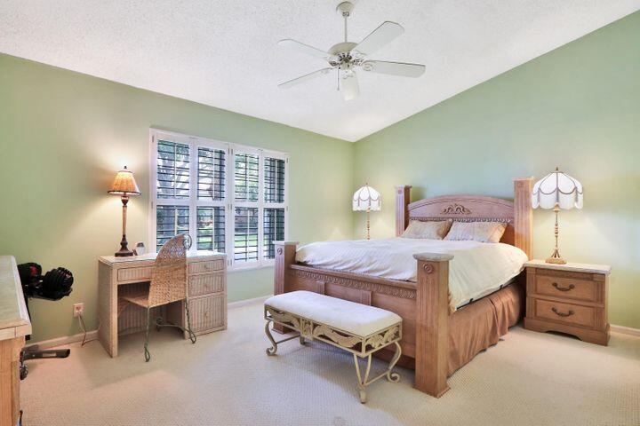 SIENA OAKS - Residential