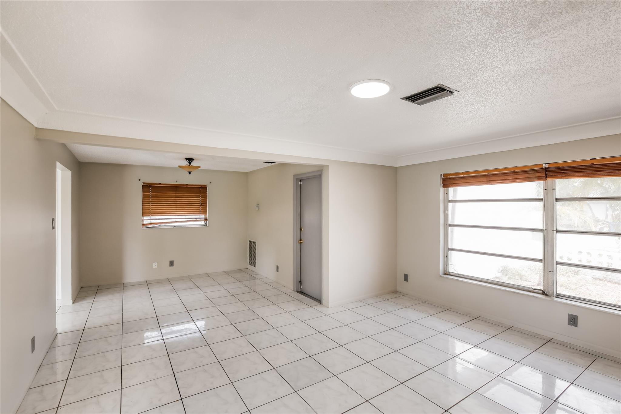 Oriole-Margate Sec Two - Residential