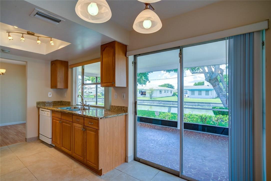 Mainlands Of Tamarac Lake - Residential