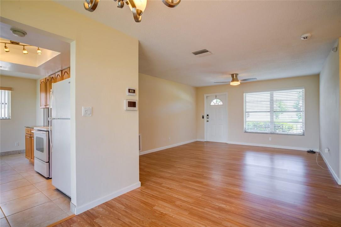 Mainlands Of Tamarac Lake - Residential