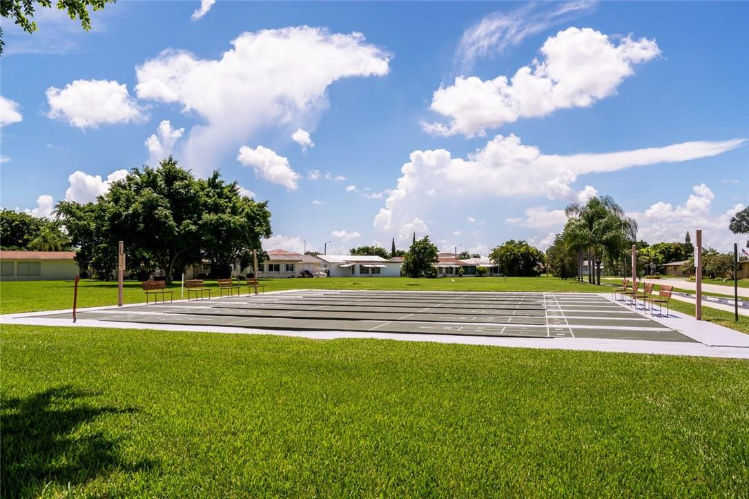 Mainlands Of Tamarac Lake - Residential