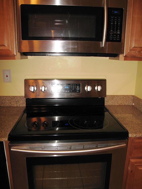 HIGH POINT OF DELRAY SEC 7 CONDO - Residential