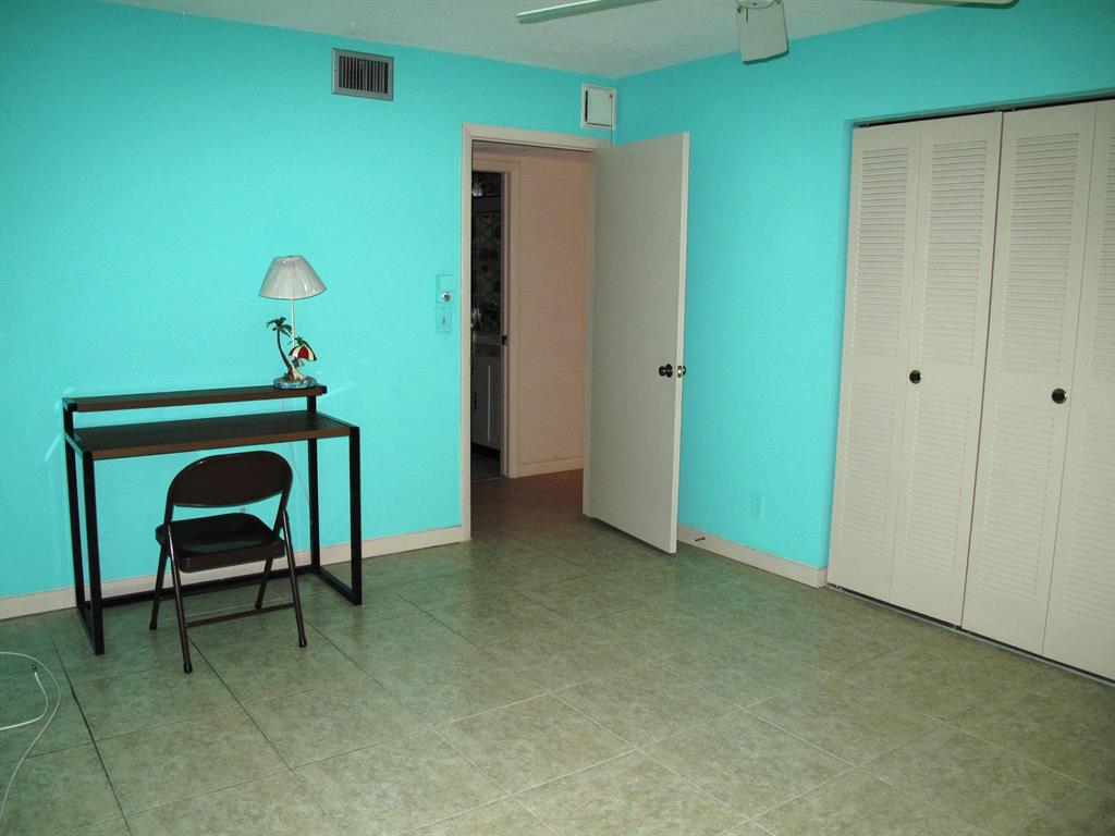 HIGH POINT OF DELRAY SEC 7 CONDO - Residential