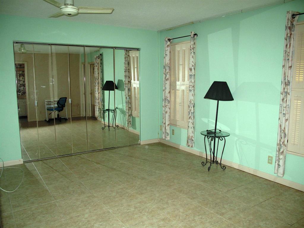 HIGH POINT OF DELRAY SEC 7 CONDO - Residential