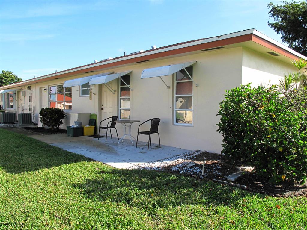 HIGH POINT OF DELRAY SEC 7 CONDO - Residential